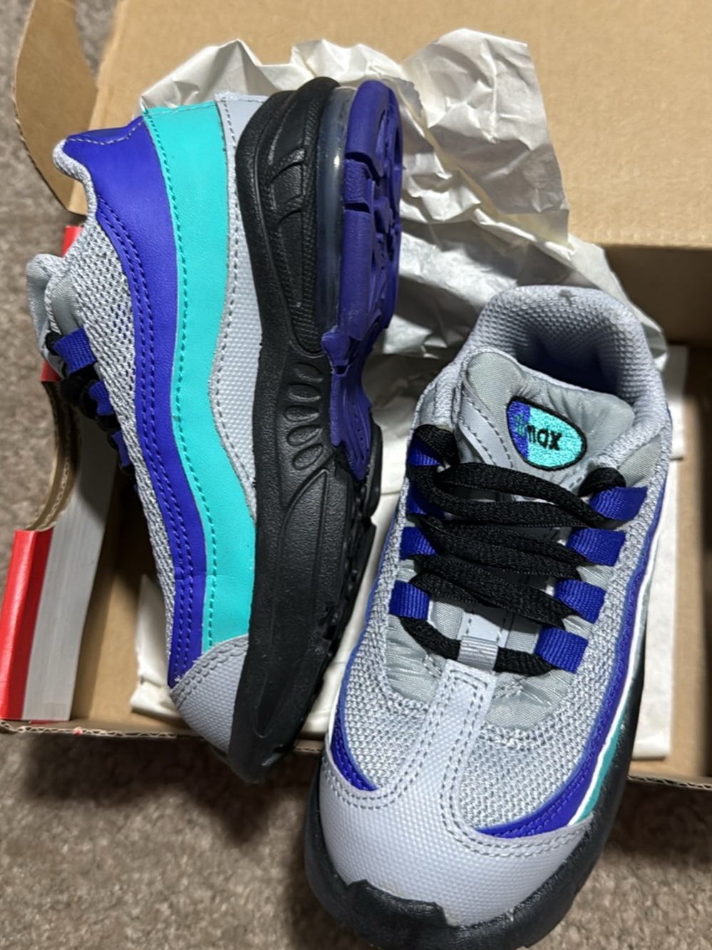 Nike Little Max ‘95 (Wolf Grey/Black-Indigo Burst) - Size 8